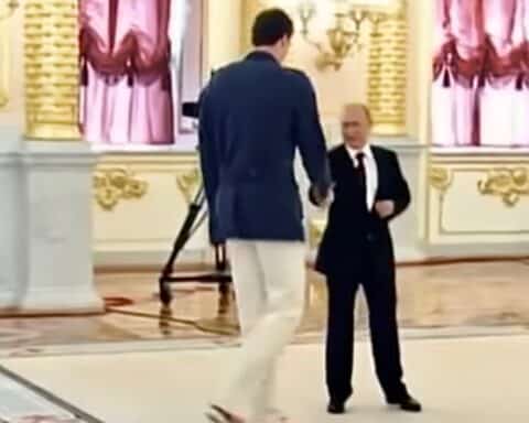 Wie gross ist Putin?